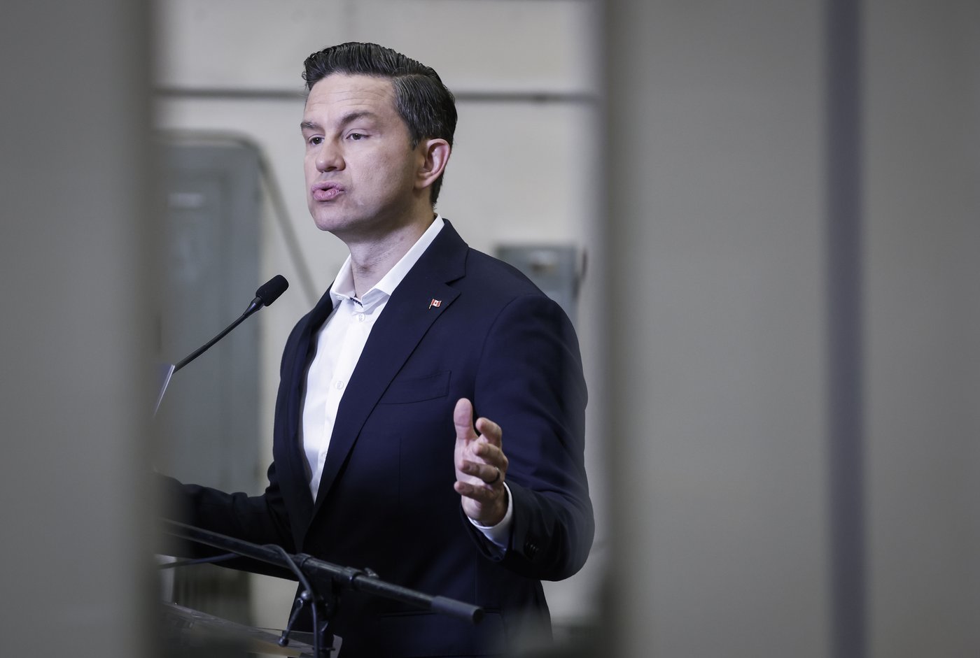 Conservatives plan national campaign against federal electric vehicle mandates | iNFOnews.ca