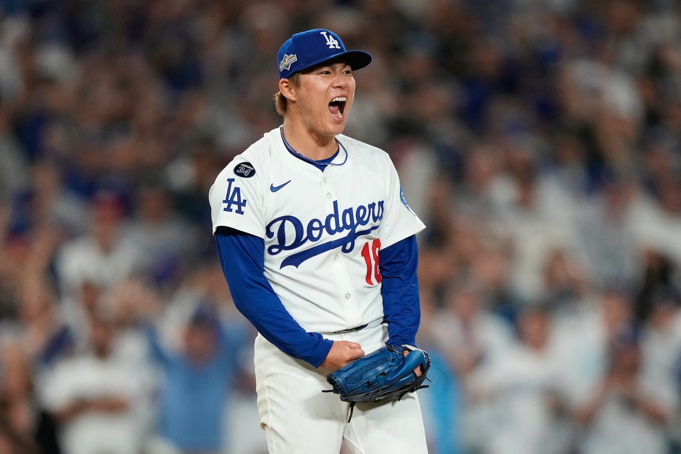 Yoshinobu Yamamoto shines as Dodgers sweep Reds to reach NL Division Series | iNFOnews.ca