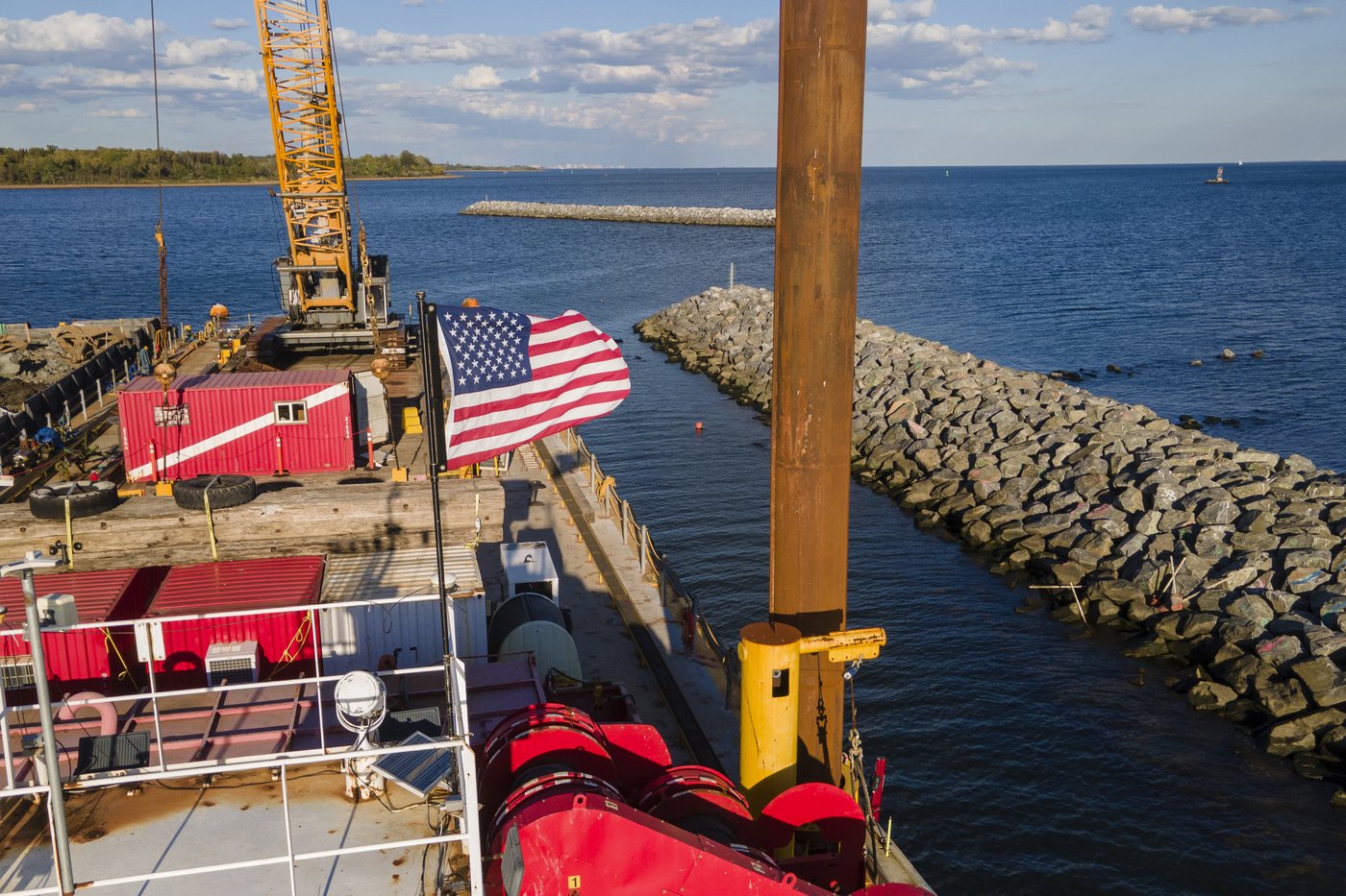 These artificial reefs off a New York City beach help sea creatures. They might also save lives | iNFOnews.ca