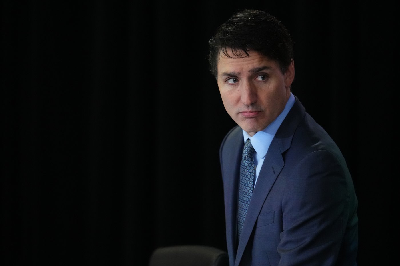 Trudeau to shuffle cabinet as four ministers say they won't seek re-election | iNFOnews.ca