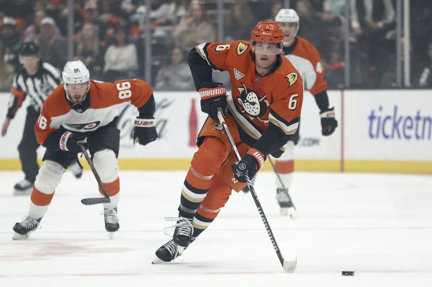 Noah Cates extends goal-scoring streak to 5 games as Flyers beat Ducks 3-1 | iNFOnews.ca