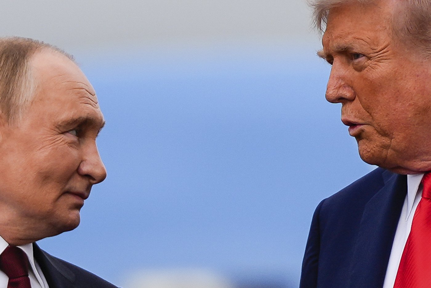 Photos of the Putin-Trump summit in Alaska | iNFOnews.ca