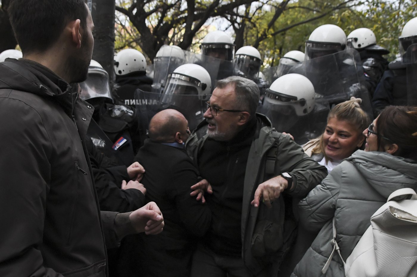 Protesters scuffle with police in Serbia as they demand arrests over a deadly roof collapse | iNFOnews.ca
