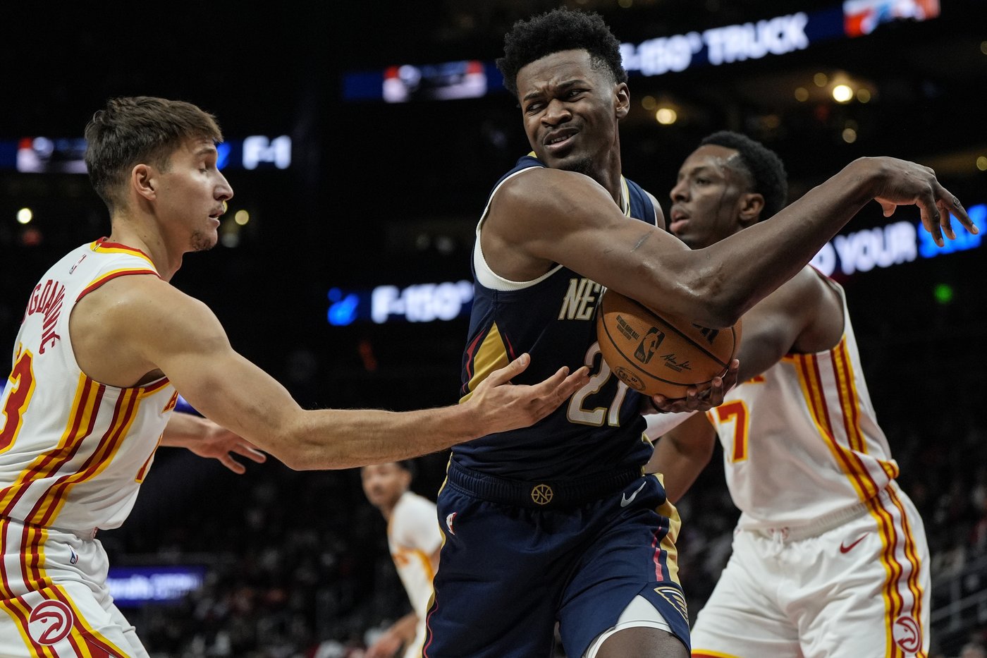 Hawks beat skidding Pelicans 124-112 to extend win streak to 4 games | iNFOnews.ca Hawks beat skidding Pelicans 124-112 to extend win streak to 4 games | iNFOnews.ca