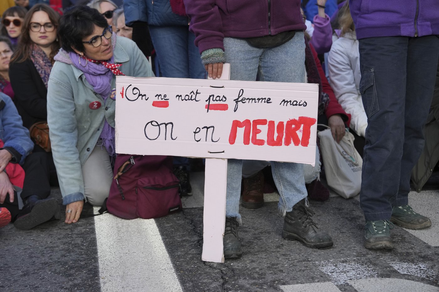 Women's right activists rally in France ahead of Gisèle Pelicot's rape trial verdict | iNFOnews.ca