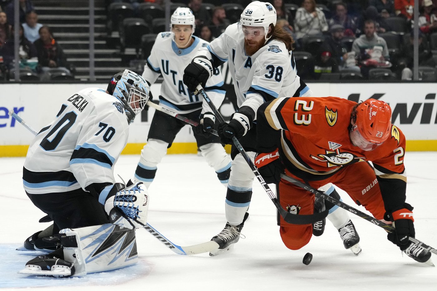 Utah hopes to follow in the steps of other NHL teams that moved and found success | iNFOnews.ca Utah hopes to follow in the steps of other NHL teams that moved and found success | iNFOnews.ca