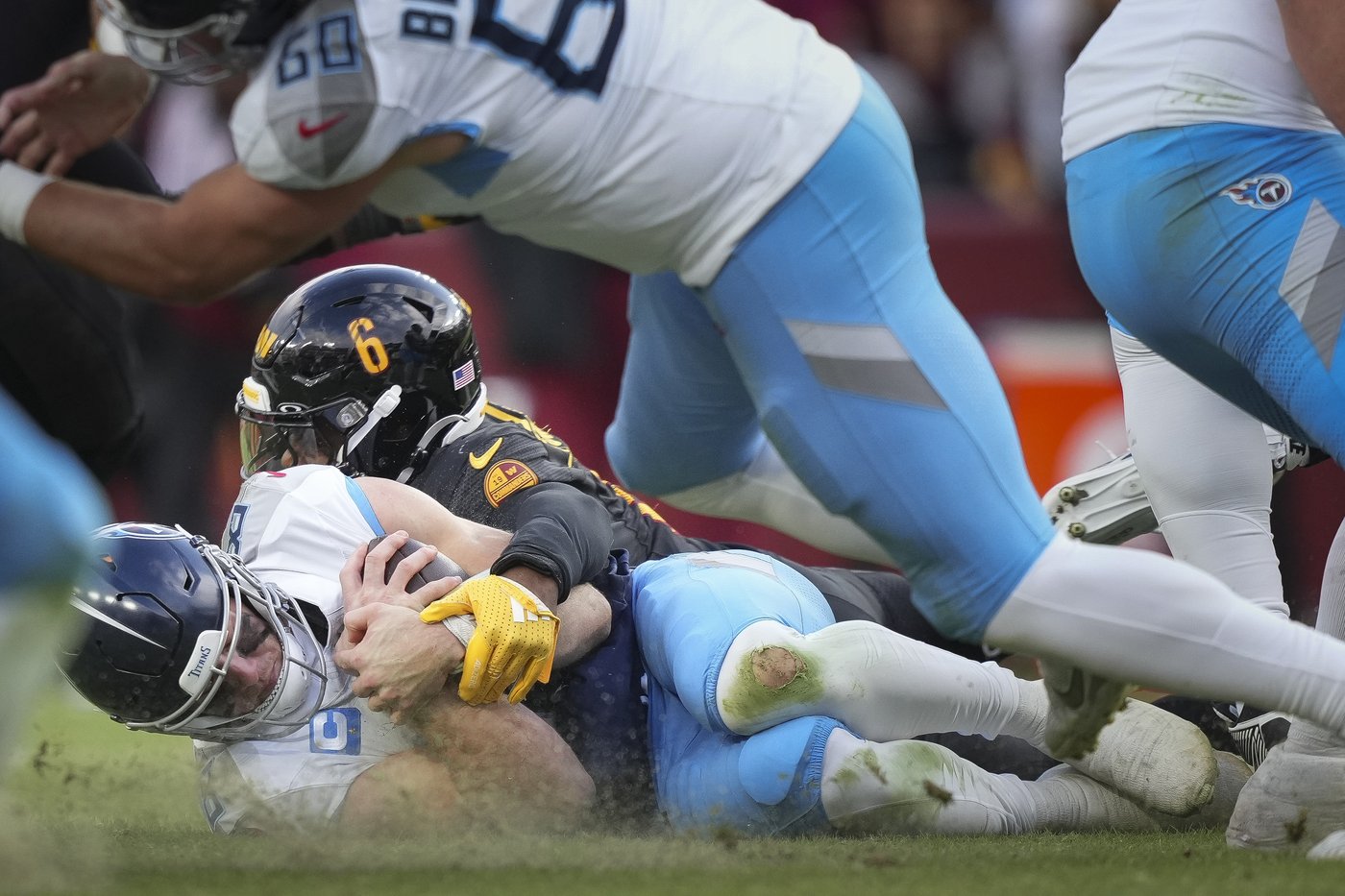 Veteran additions from Wagner to Ertz have the Commanders on track to make the playoffs | iNFOnews.ca