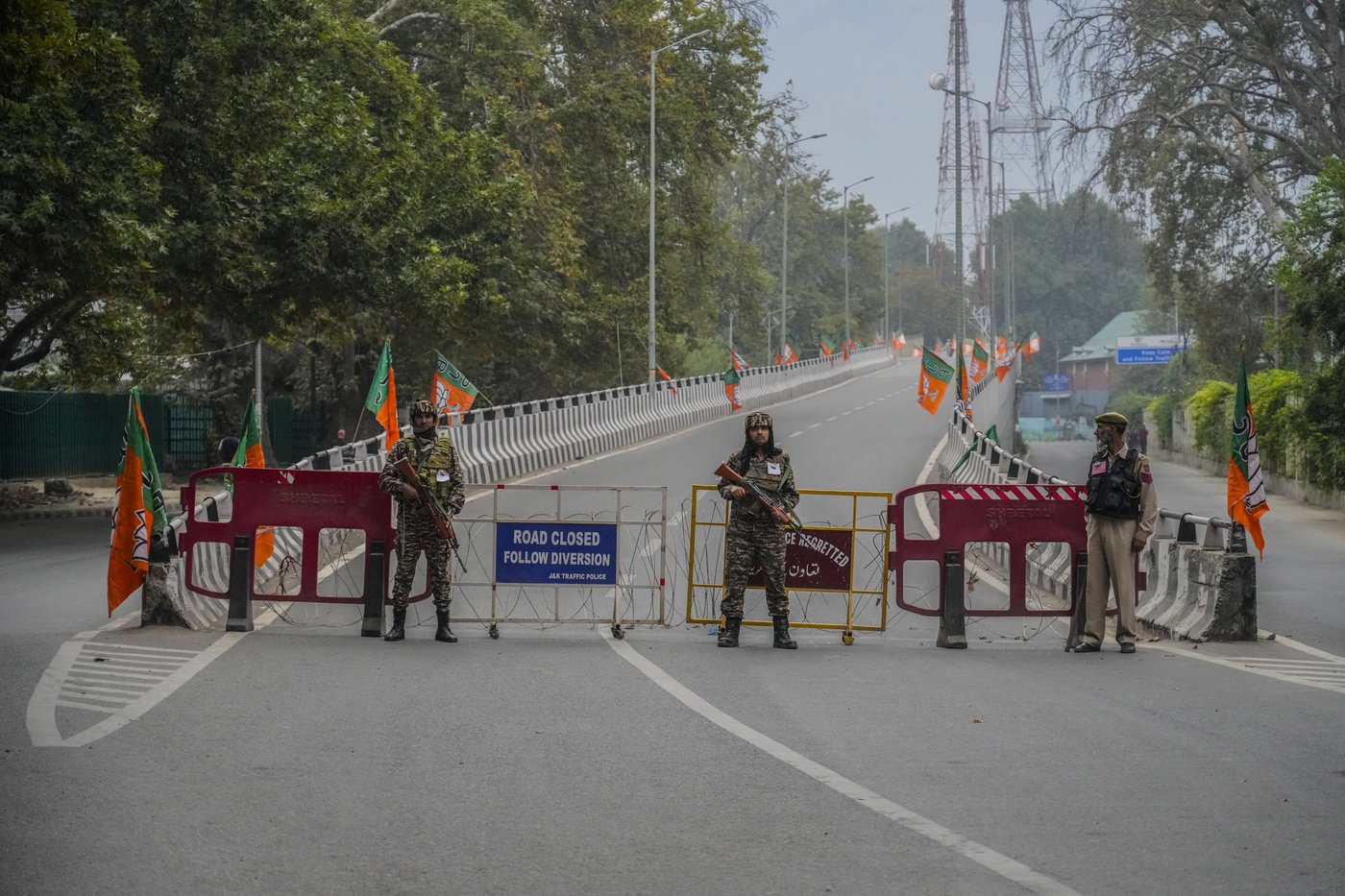 Modi visits Indian-administered Kashmir on local election campaign amid massive security | iNFOnews.ca Modi visits Indian-administered Kashmir on local election campaign amid massive security | iNFOnews.ca