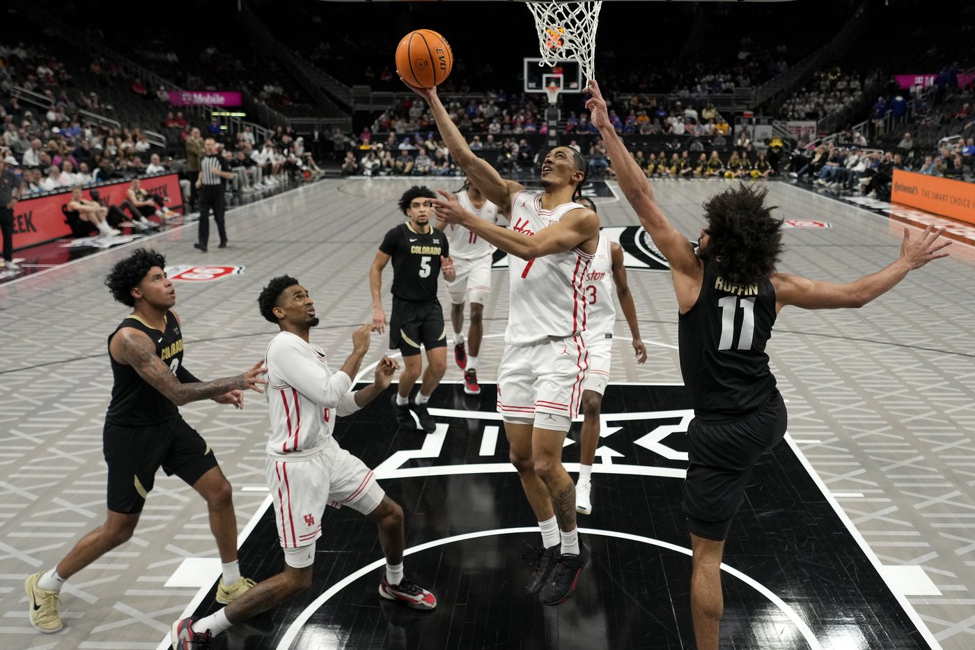 Addition of Milos Uzan helps top-seeded Houston Cougars reload for another March Madness run | iNFOnews.ca