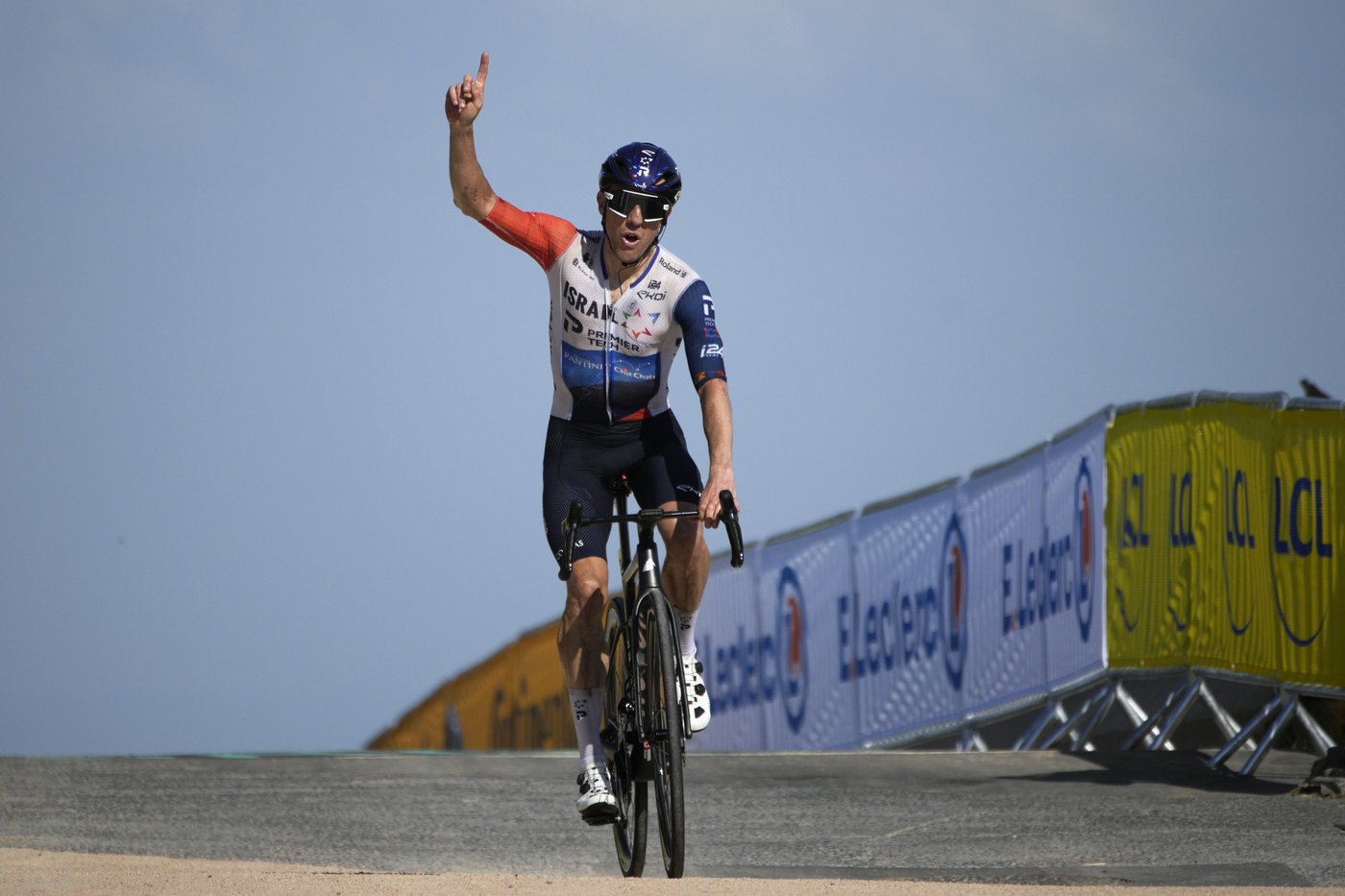 Canadian cyclist Michael Woods announces plans to retire at end of current season | iNFOnews.ca