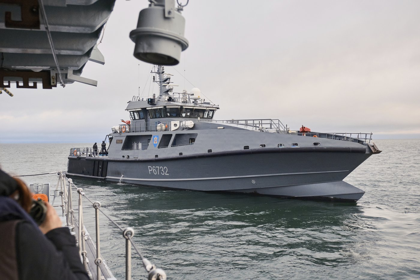 Estonia steps up patrols in the icy Baltic Sea in a show of force after suspected cable sabotage | iNFOnews.ca