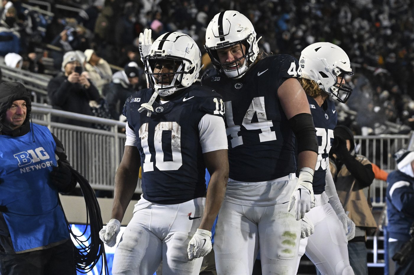 No. 3 Penn State gets a shot at No. 1 Oregon in Big Ten title game | iNFOnews.ca No. 3 Penn State gets a shot at No. 1 Oregon in Big Ten title game | iNFOnews.ca