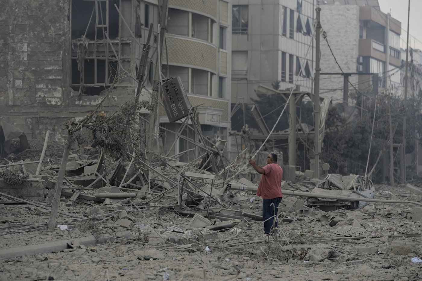 Middle East latest: Israel strikes Gaza and southern Beirut as attacks intensify | iNFOnews.ca