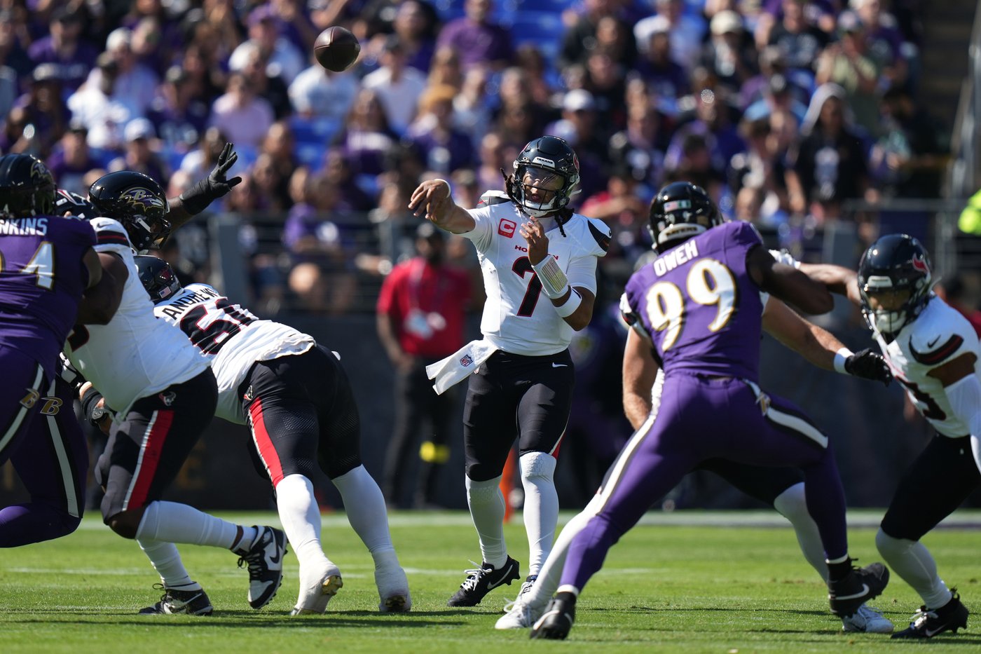 Texans break Baltimore curse with dominant 44-10 win over injury-depleted Ravens | iNFOnews.ca