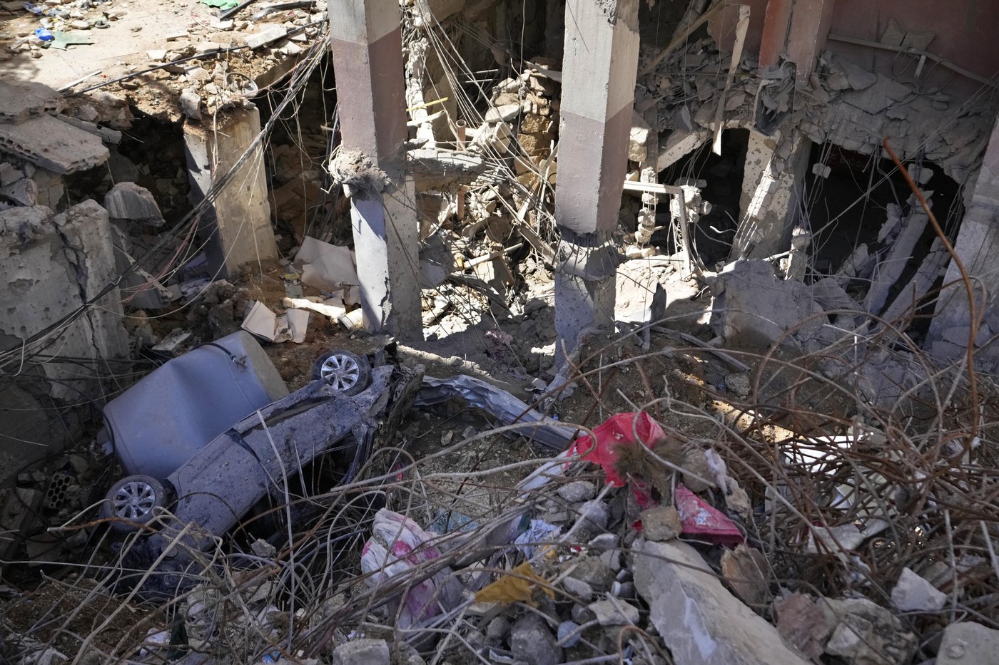 Israel-Hamas war latest: Israel launches intense airstrikes in Lebanon, killing over 492 people | iNFOnews.ca Israel-Hamas war latest: Israel launches intense airstrikes in Lebanon, killing over 492 people | iNFOnews.ca