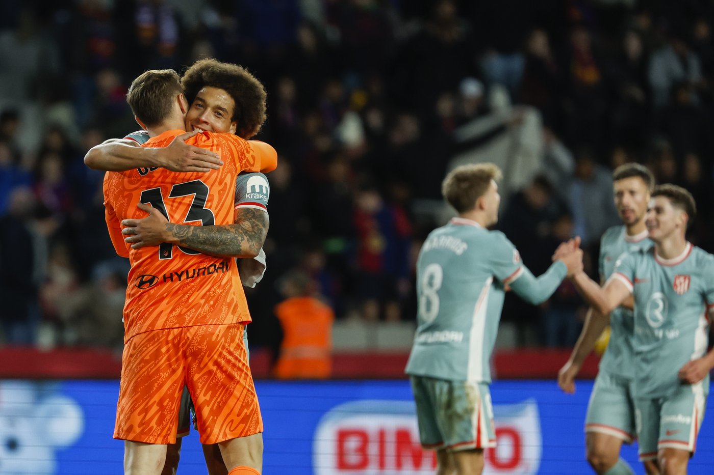 Atletico Madrid stuns Barcelona in stoppage time to snatch La Liga lead | iNFOnews.ca Atletico Madrid stuns Barcelona in stoppage time to snatch La Liga lead | iNFOnews.ca