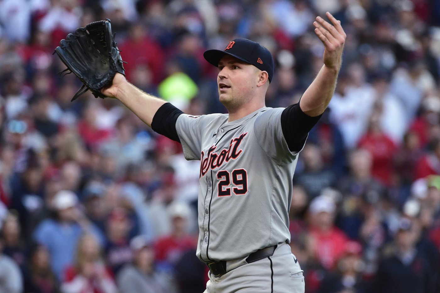 Tigers host Guardians in Game 3, bringing MLB playoffs back to Motor City for first time in decade | iNFOnews.ca Tigers host Guardians in Game 3, bringing MLB playoffs back to Motor City for first time in decade | iNFOnews.ca