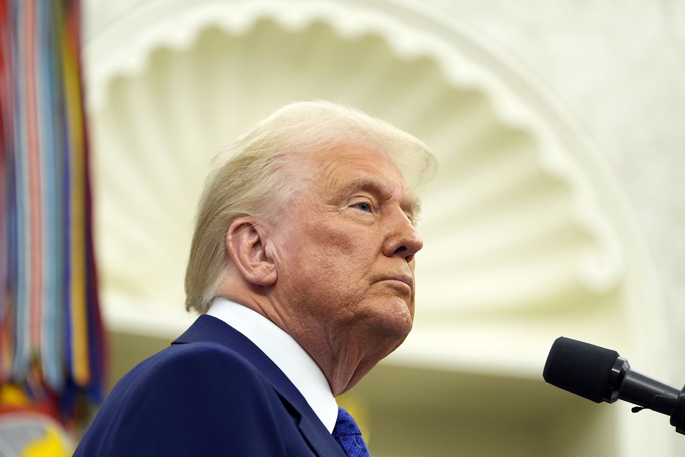 Trump upends US policy on Ukraine and says he and Putin have agreed to begin talks on ending the war | iNFOnews.ca