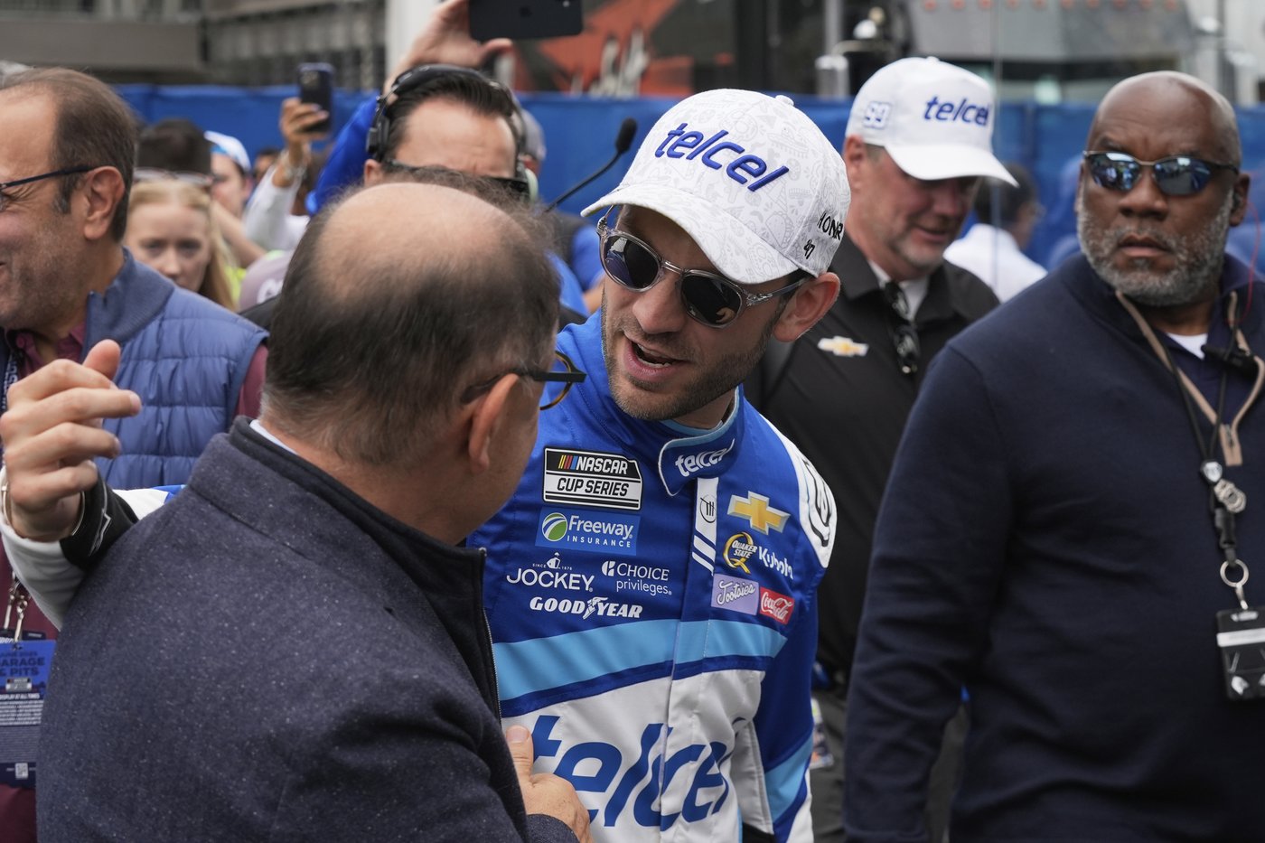 Mexican driver Daniel Suárez out of NASCAR ride at Trackhouse Racing at end of 2025 season | iNFOnews.ca Mexican driver Daniel Suárez out of NASCAR ride at Trackhouse Racing at end of 2025 season | iNFOnews.ca