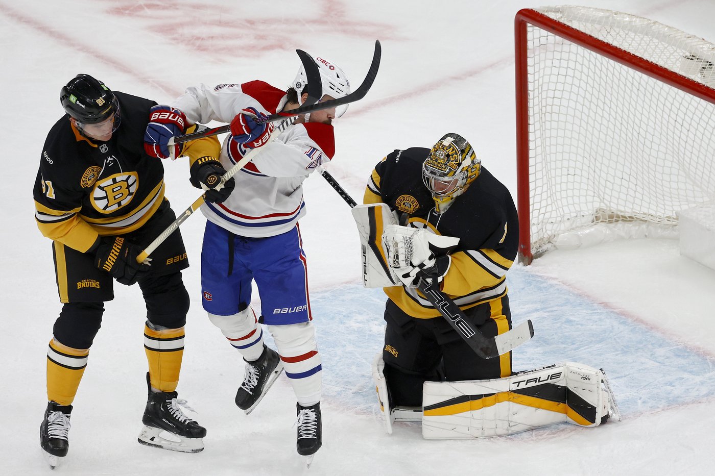 Charlie McAvoy, Charlie Coyle each score twice as Bruins beat Canadiens 6-3 | iNFOnews.ca Charlie McAvoy, Charlie Coyle each score twice as Bruins beat Canadiens 6-3 | iNFOnews.ca