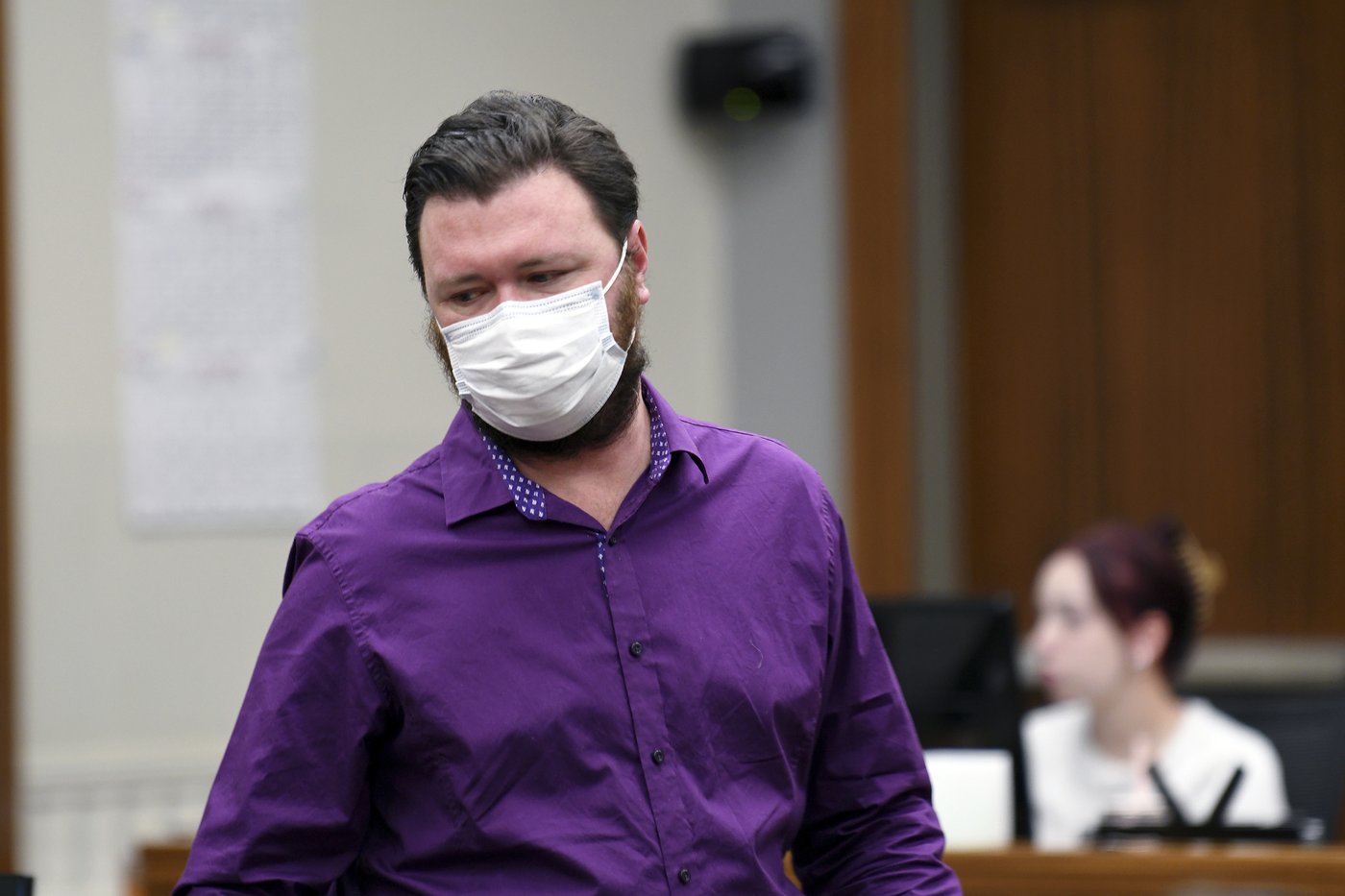 Colorado funeral homeowner who left corpse in hearse for a over a year sentenced to 18 months | iNFOnews.ca