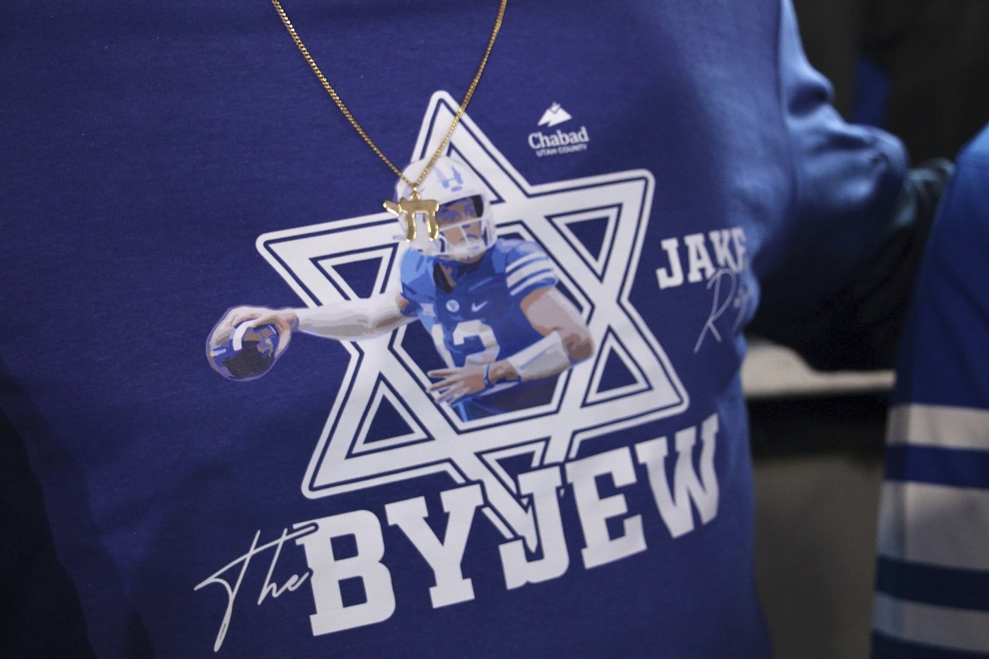 BYU quarterback Jake Retzlaff brings touchdowns and Jewish teachings to predominantly Mormon school | iNFOnews.ca BYU quarterback Jake Retzlaff brings touchdowns and Jewish teachings to predominantly Mormon school | iNFOnews.ca