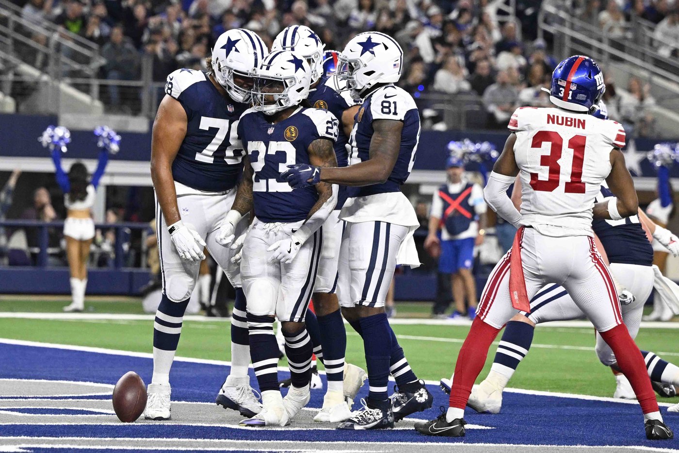 Overshown's flashy pick-6 boosts Cowboys in 27-20 Thanksgiving win over Giants | iNFOnews.ca Overshown's flashy pick-6 boosts Cowboys in 27-20 Thanksgiving win over Giants | iNFOnews.ca