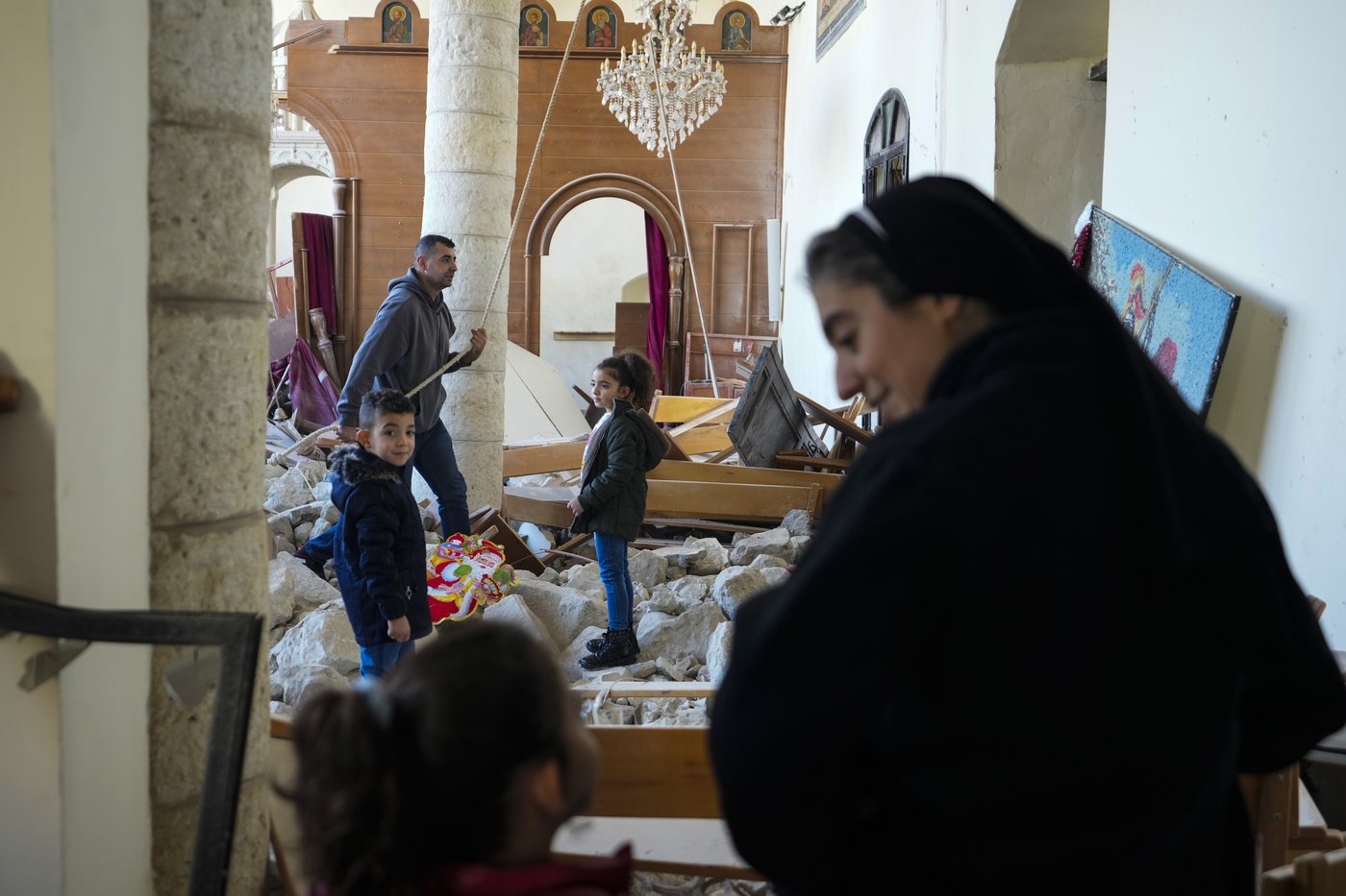 In the ruins of a bombed-out church in Lebanon, there's now a tiny Christmas tree | iNFOnews.ca In the ruins of a bombed-out church in Lebanon, there's now a tiny Christmas tree | iNFOnews.ca