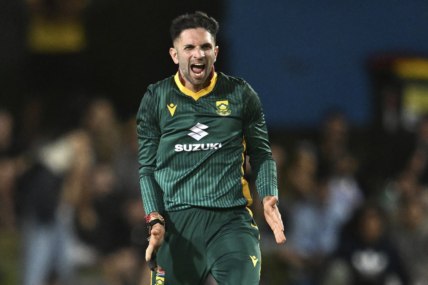 Maharaj's career-best 5-33 leads South Africa to a 98-run win over Australia in ODI opener | iNFOnews.ca