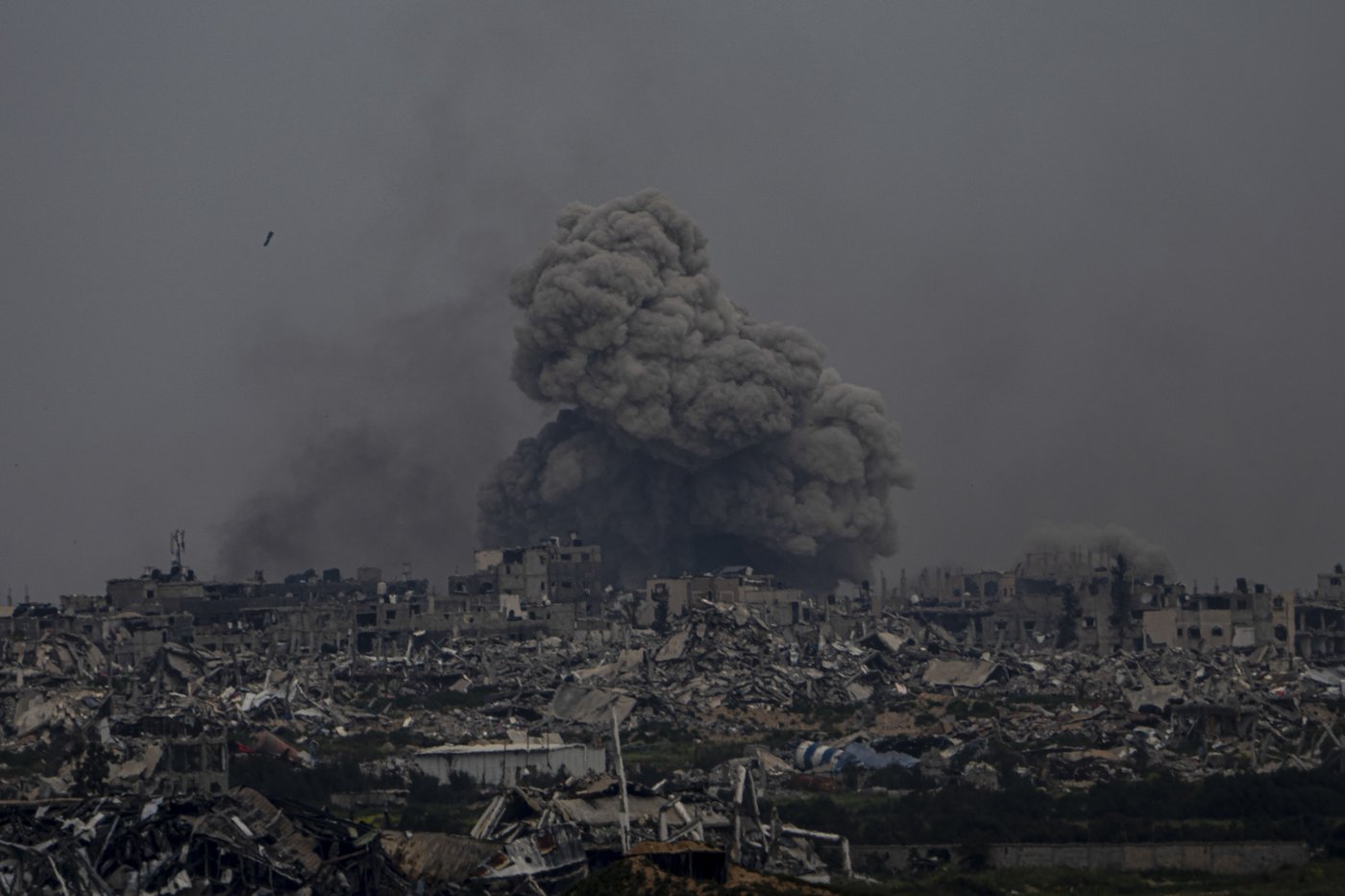 Takeaways from AP's report on the destruction in Gaza a year into the war | iNFOnews.ca