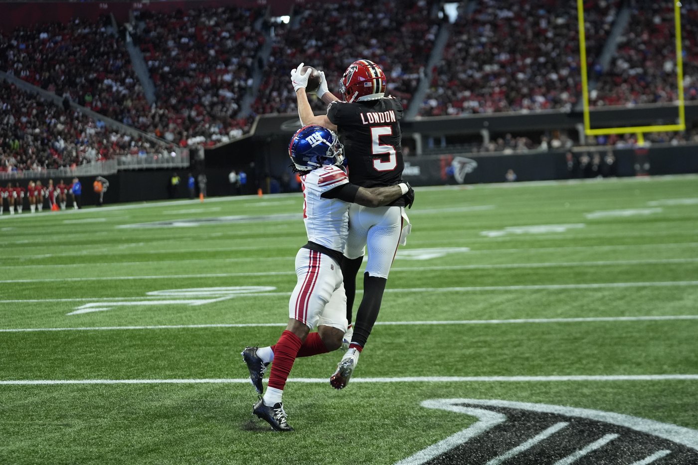Penix wins debut as Atlanta QB as Falcons return two picks for TDs, beat hapless Giants 34-7 | iNFOnews.ca Penix wins debut as Atlanta QB as Falcons return two picks for TDs, beat hapless Giants 34-7 | iNFOnews.ca