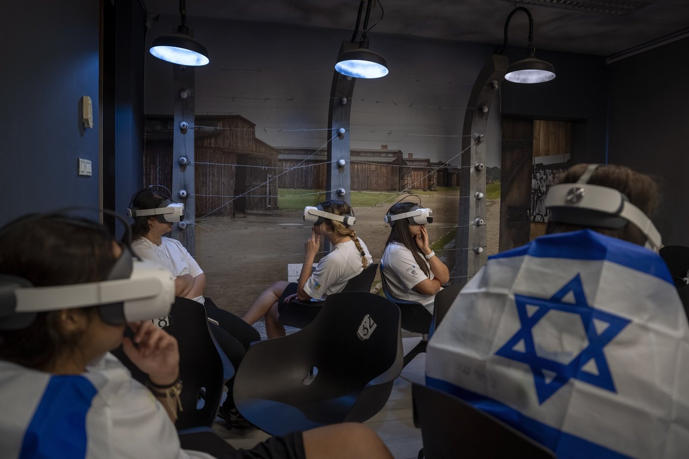 PHOTOS OF THE YEAR: Through photographers' lenses, an epic catalog of humanity in 2024 emerges | iNFOnews.ca