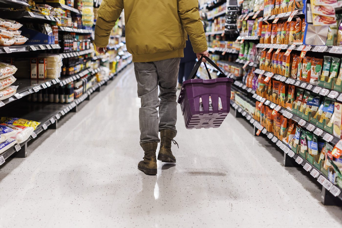 In the news today: New report shows how much Canadians will spend on food in 2025 | iNFOnews.ca In the news today: New report shows how much Canadians will spend on food in 2025 | iNFOnews.ca