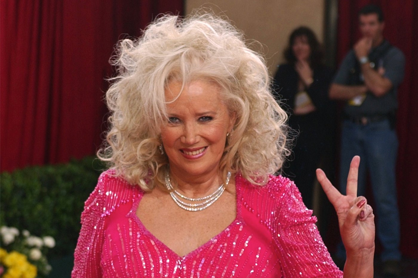 Sally Kirkland, stage and screen star who earned an Oscar nomination in 'Anna,' dies at age 84 | iNFOnews.ca Sally Kirkland, stage and screen star who earned an Oscar nomination in 'Anna,' dies at age 84 | iNFOnews.ca