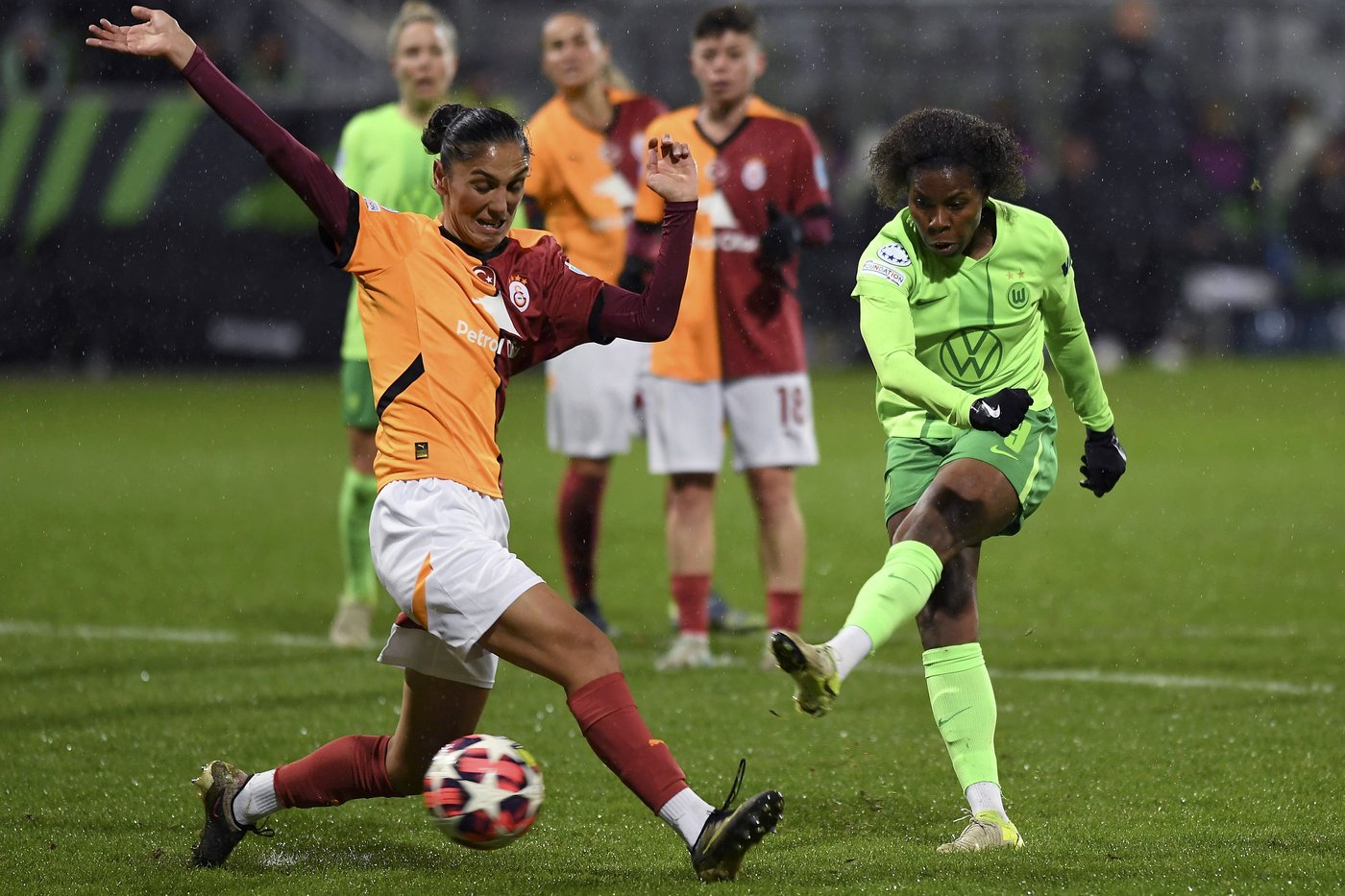 Lyon late surge routs Roma in Women's Champions League. Chelsea, Real Madrid also into quarterfinals | iNFOnews.ca