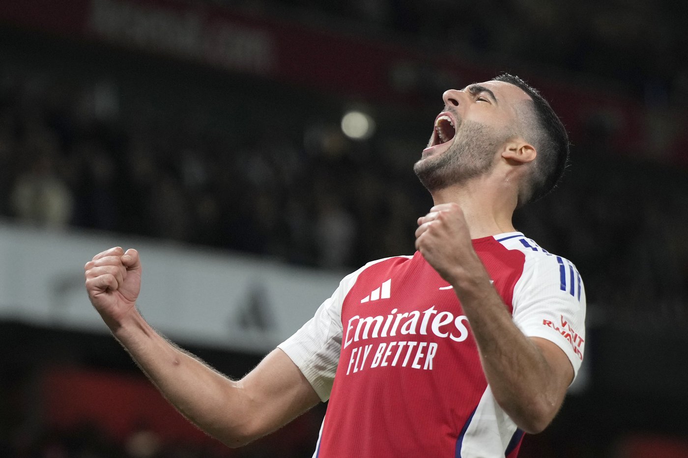 Liverpool fights back for draw at Arsenal after Man United loses again to pile pressure on Ten Hag | iNFOnews.ca