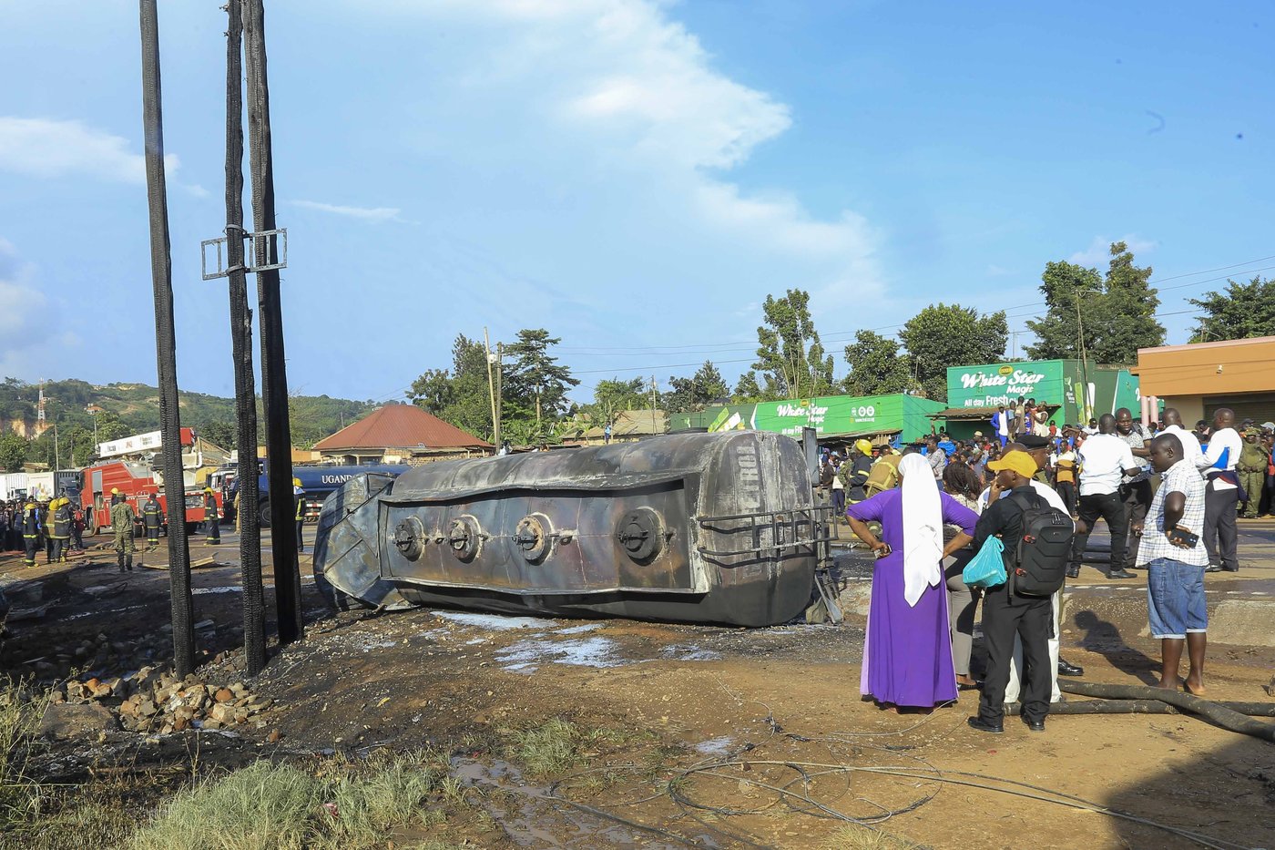 A gasoline truck overturns and explodes near Uganda's capital, killing 11 | iNFOnews.ca A gasoline truck overturns and explodes near Uganda's capital, killing 11 | iNFOnews.ca