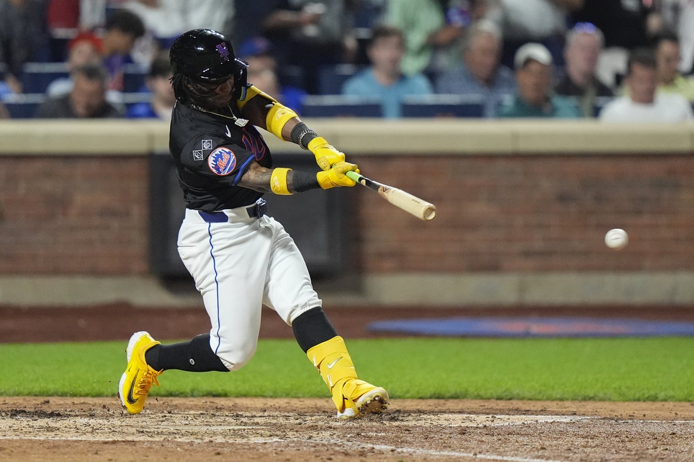 Mets score double-digit runs in 3 straight games for first time in 63-season history | iNFOnews.ca Mets score double-digit runs in 3 straight games for first time in 63-season history | iNFOnews.ca