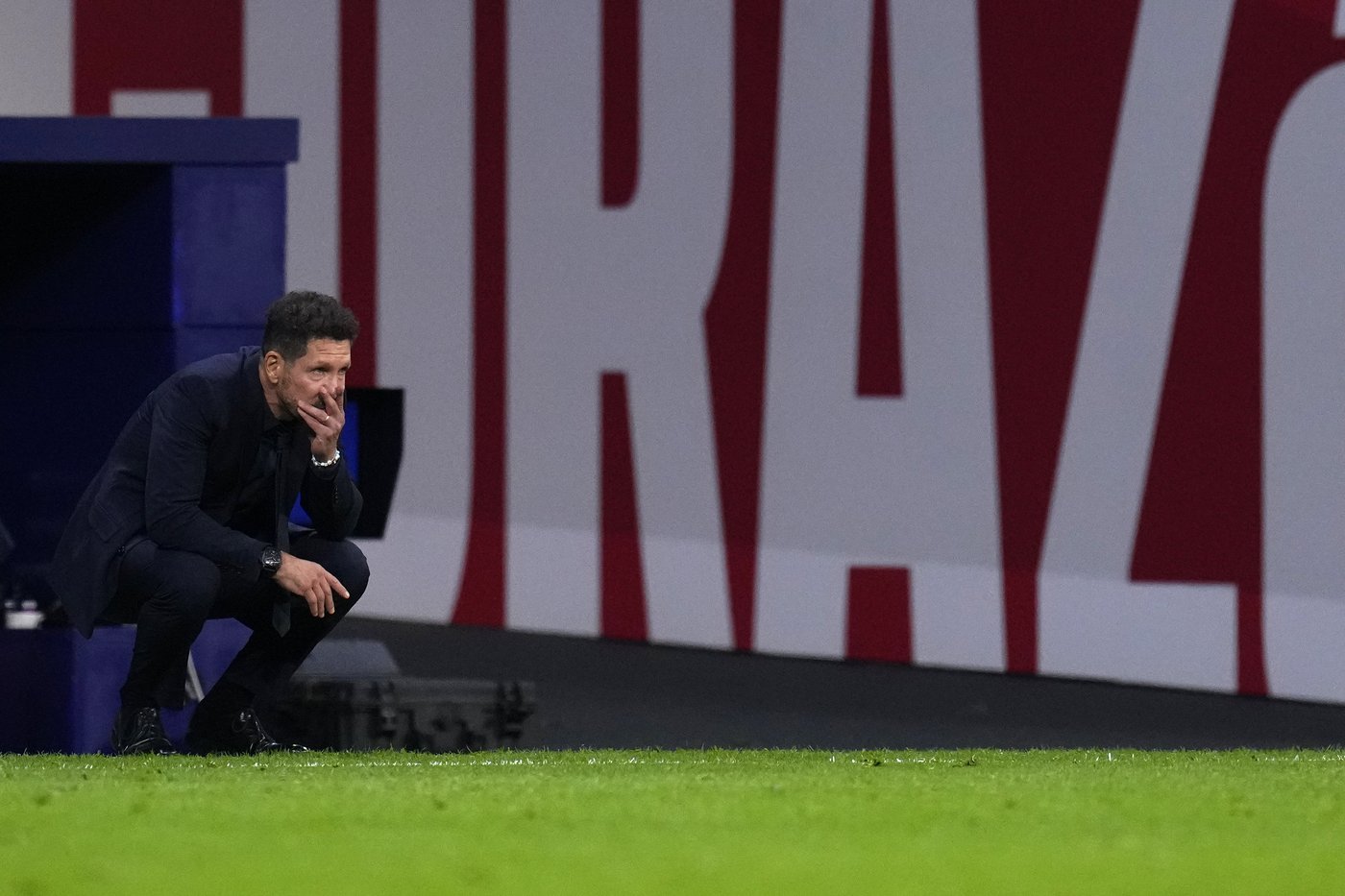 Atletico struggles to understand penalty call after losing to Lille in Champions League game | iNFOnews.ca Atletico struggles to understand penalty call after losing to Lille in Champions League game | iNFOnews.ca