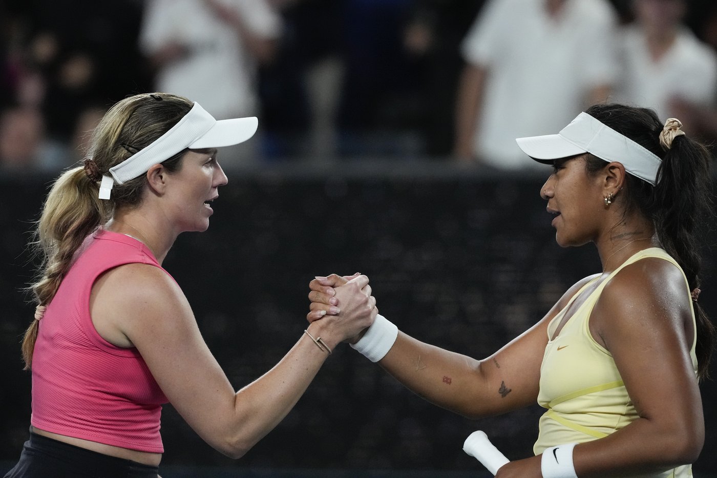How about that?! Danielle Collins has a back-and-forth with a booing Australian Open crowd | iNFOnews.ca How about that?! Danielle Collins has a back-and-forth with a booing Australian Open crowd | iNFOnews.ca