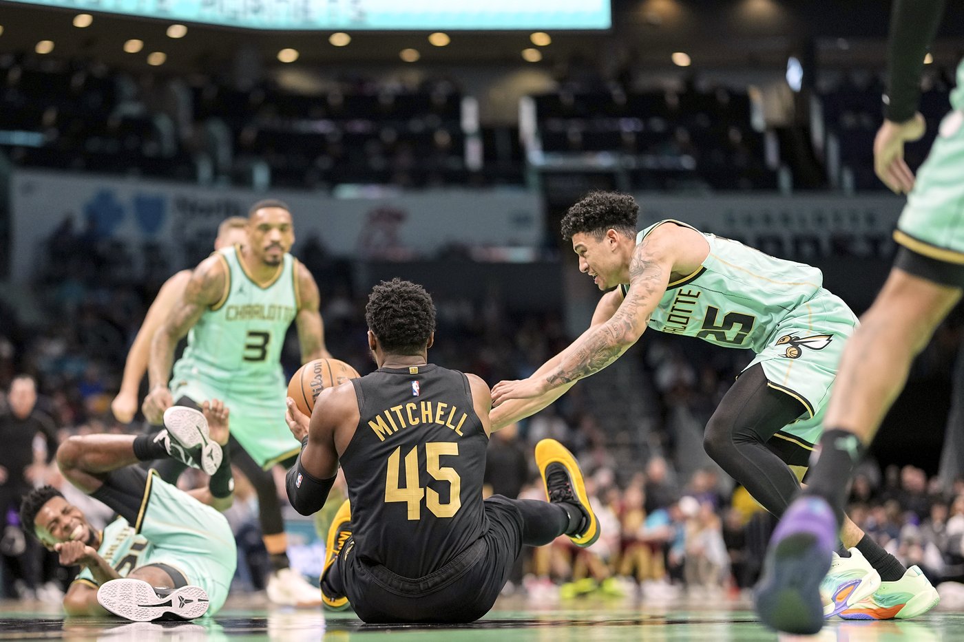 Mobley scores career-high 41 points as Cavaliers beat Hornets 116-102 | iNFOnews.ca Mobley scores career-high 41 points as Cavaliers beat Hornets 116-102 | iNFOnews.ca