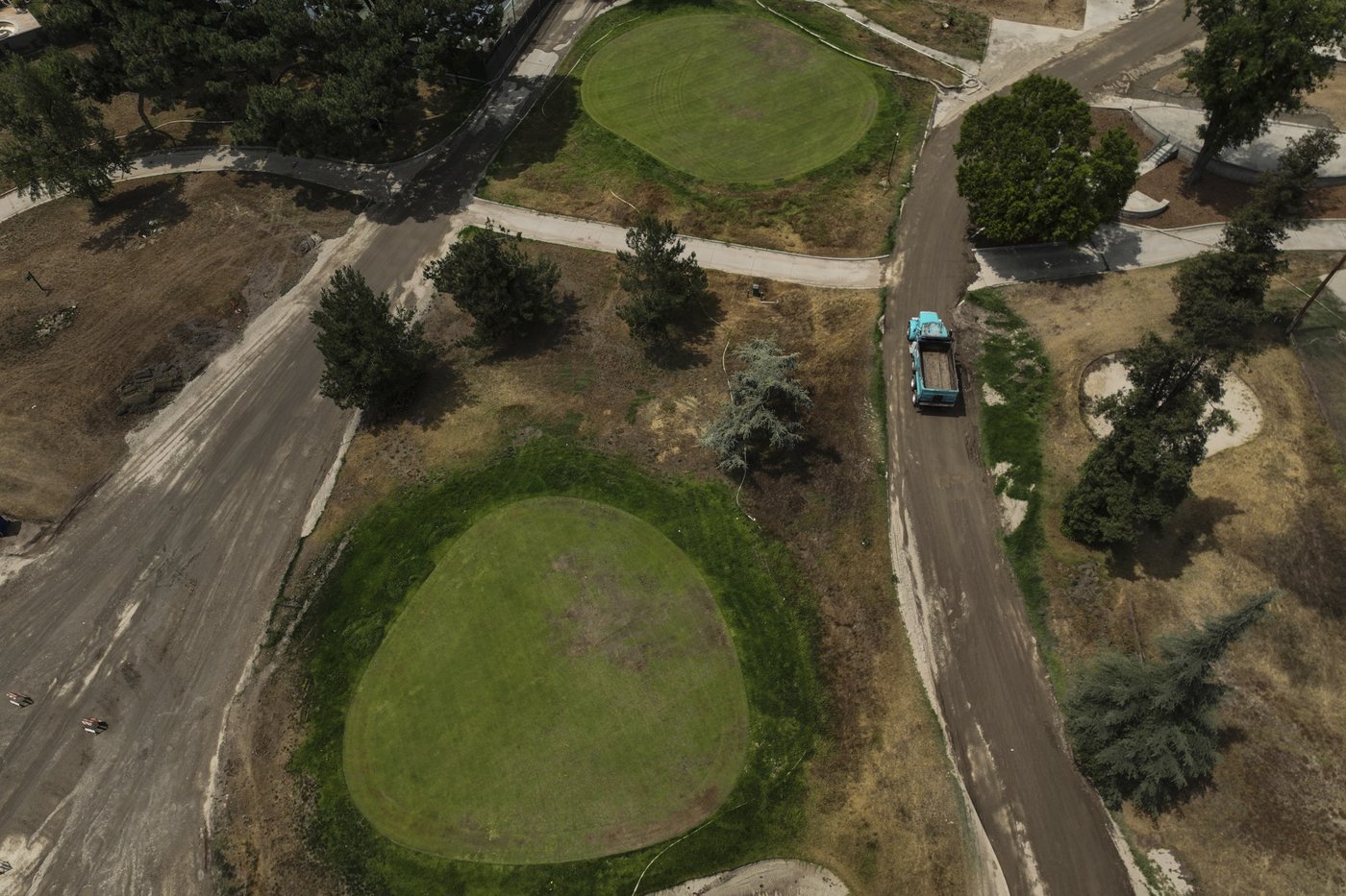 LA fires charred homes into piles of metal and concrete. By recycling them, they're given new life | iNFOnews.ca LA fires charred homes into piles of metal and concrete. By recycling them, they're given new life | iNFOnews.ca