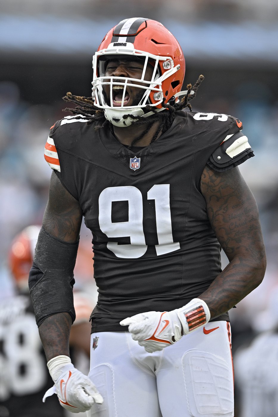 Browns DE Alex Wright having season-ending triceps surgery. Loss a blow to Cleveland's D-line depth | iNFOnews.ca