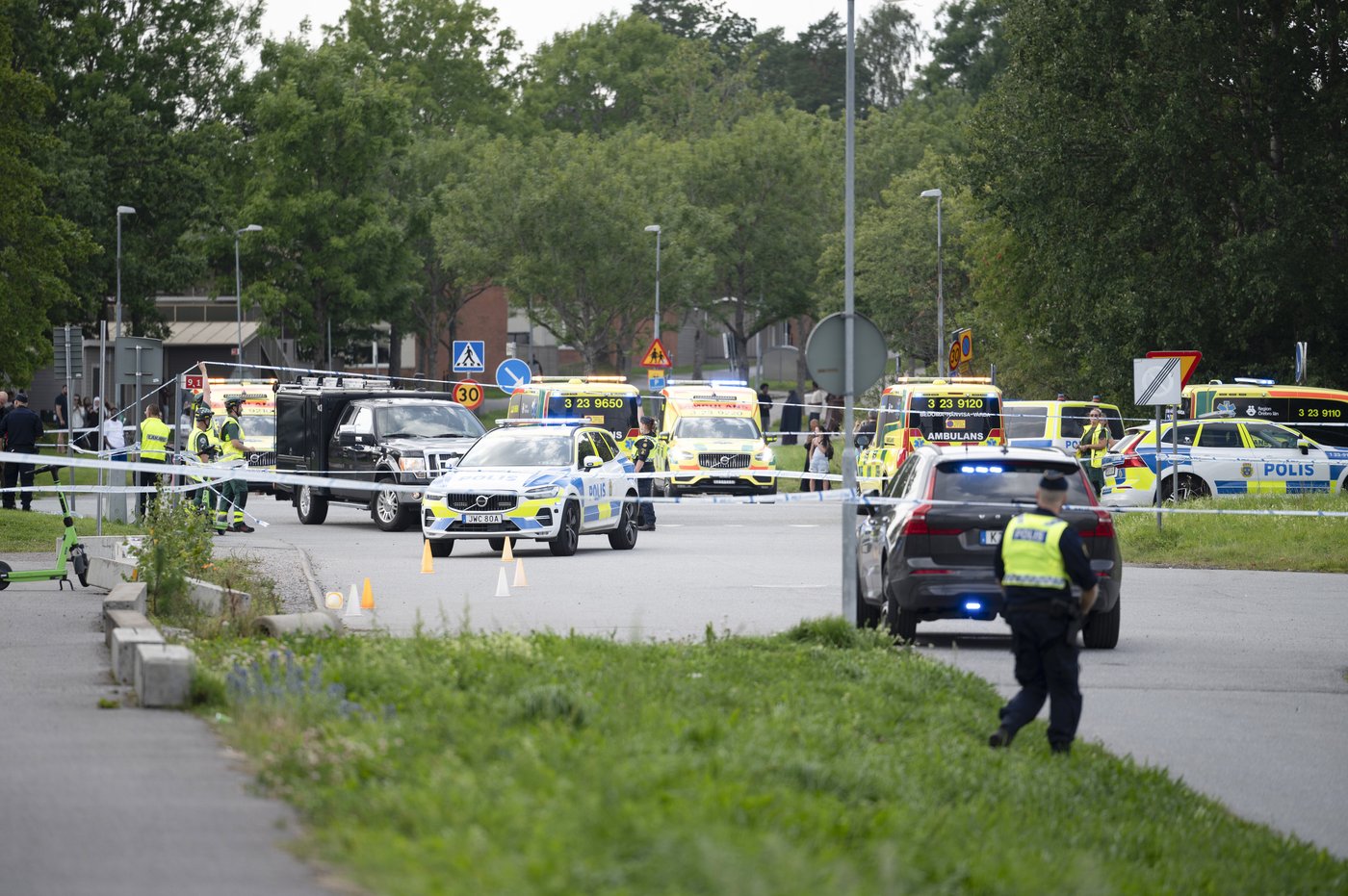 A shooting near a mosque in Sweden leaves 1 dead, police say | iNFOnews.ca A shooting near a mosque in Sweden leaves 1 dead, police say | iNFOnews.ca