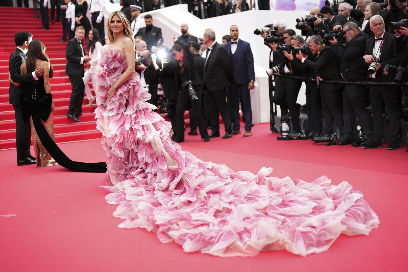 At Cannes opening, Robert De Niro calls Trump 'America's philistine president' | iNFOnews.ca At Cannes opening, Robert De Niro calls Trump 'America's philistine president' | iNFOnews.ca