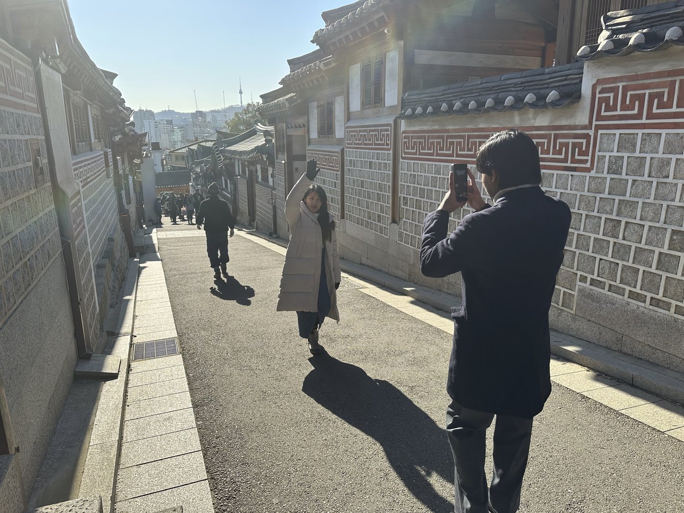 Zealous tourists are unfazed by South Korea's sudden martial law turmoil | iNFOnews.ca