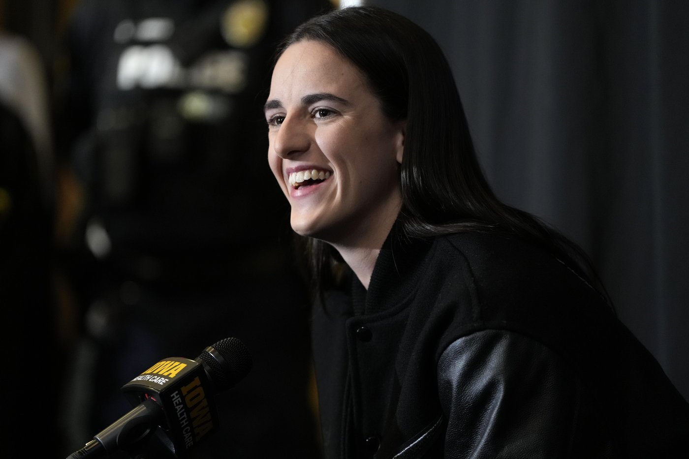 Back to school: WNBA teams open preseason in college arenas as star alums return to campus | iNFOnews.ca Back to school: WNBA teams open preseason in college arenas as star alums return to campus | iNFOnews.ca