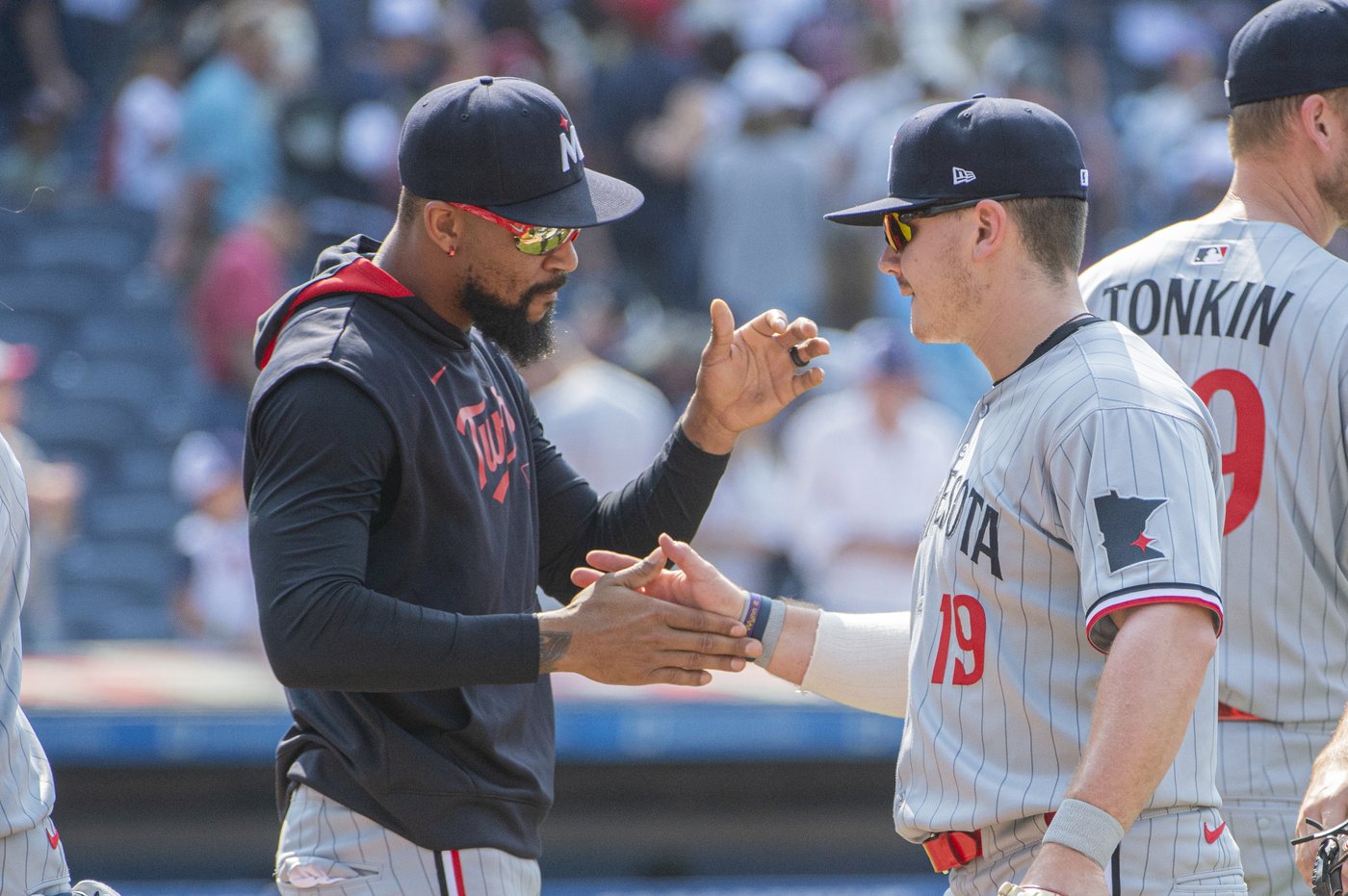 Twins reinstate Byron Buxton from injured list to start series vs. Yankees | iNFOnews.ca