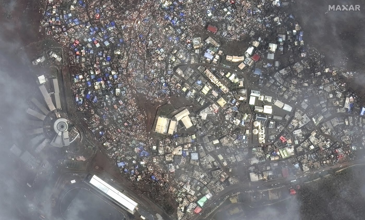Authorities impose overnight curfew in cyclone-ravaged Mayotte as France rushes in aid | iNFOnews.ca Authorities impose overnight curfew in cyclone-ravaged Mayotte as France rushes in aid | iNFOnews.ca