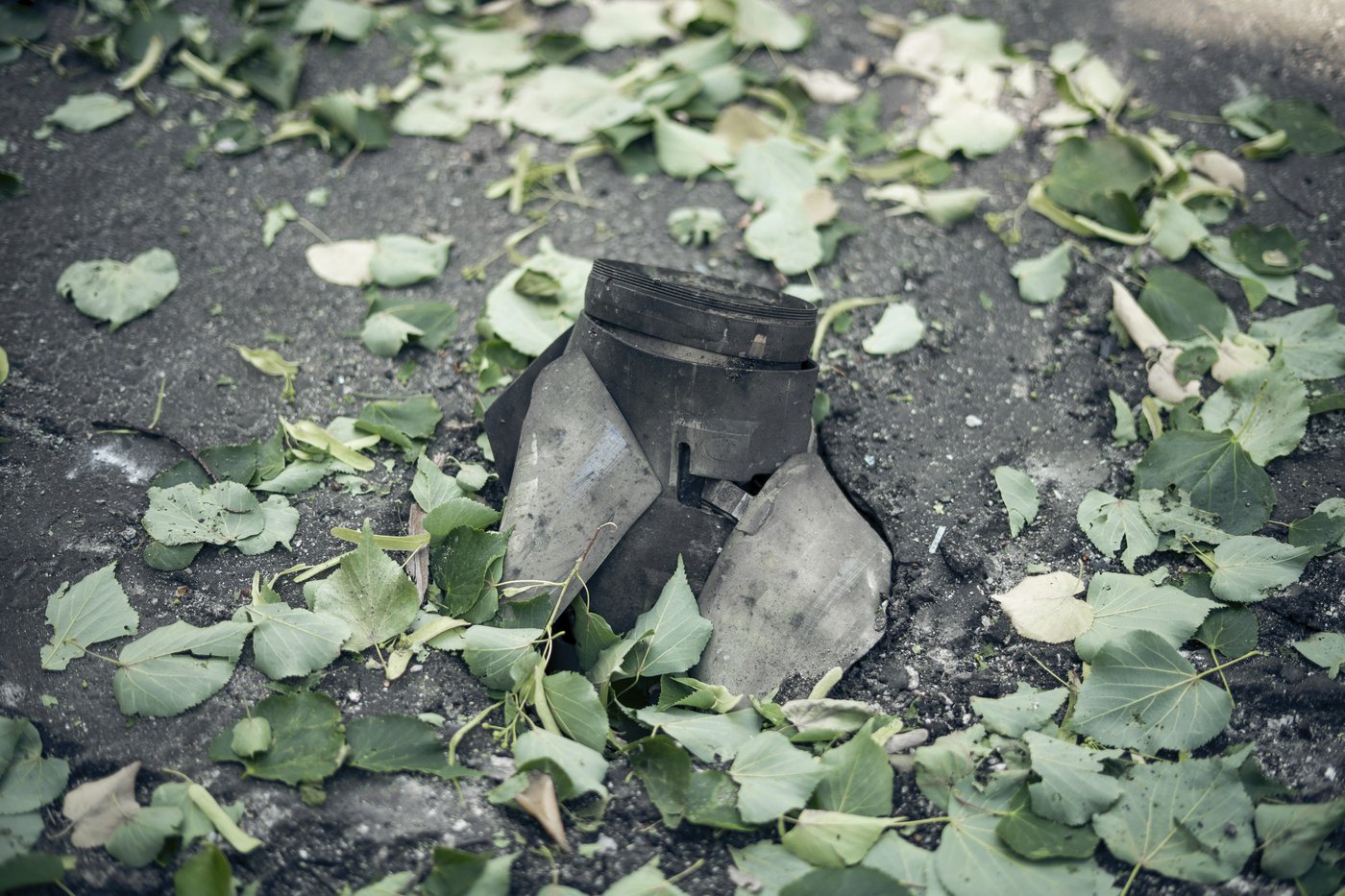 Russian rockets kill 4 in a Ukrainian city as Kyiv claims it damaged a key bridge | iNFOnews.ca